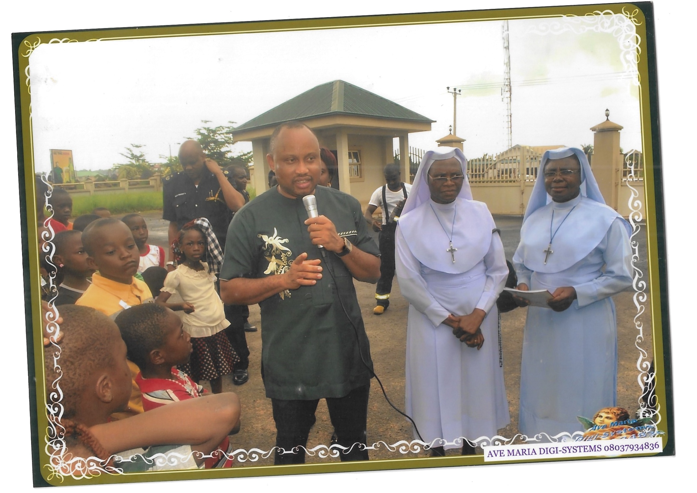 Government official addressing the campuses on excursion trip