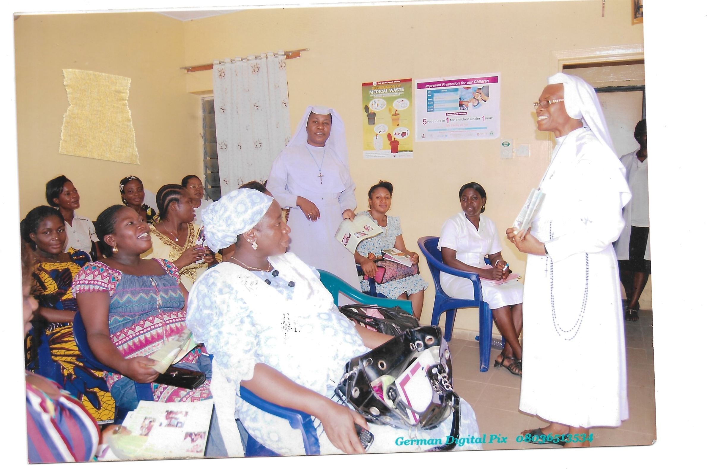 Talk to Anti-natal women  on natural family planning