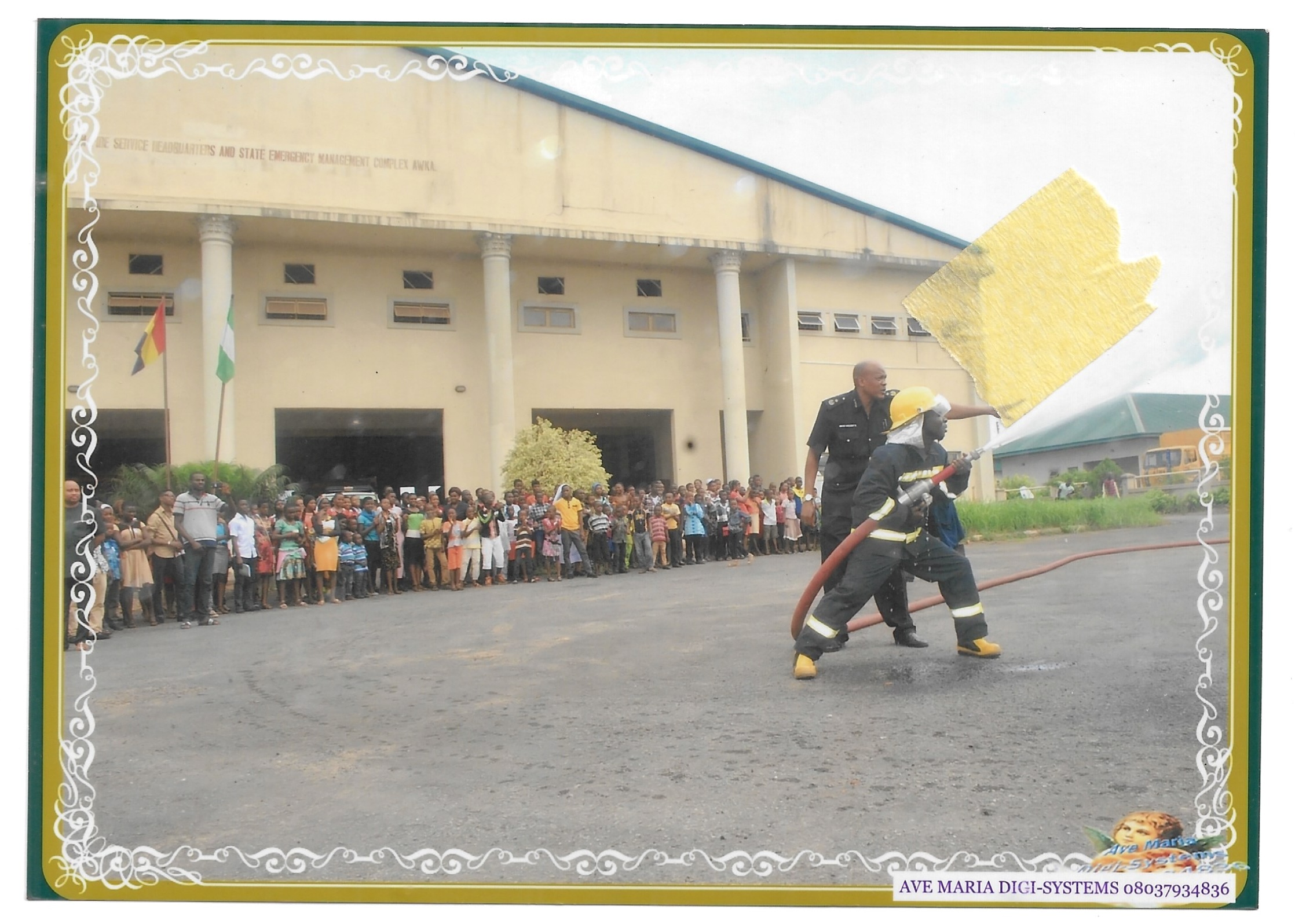 Demontration of fire fighters to group of  FLNF  holiday camping students